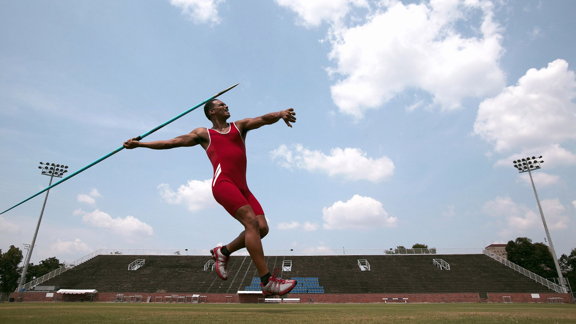 九游登录中心-“青训科技持续升级，引入虚拟现实训练提升训练效果”，青训训练内容