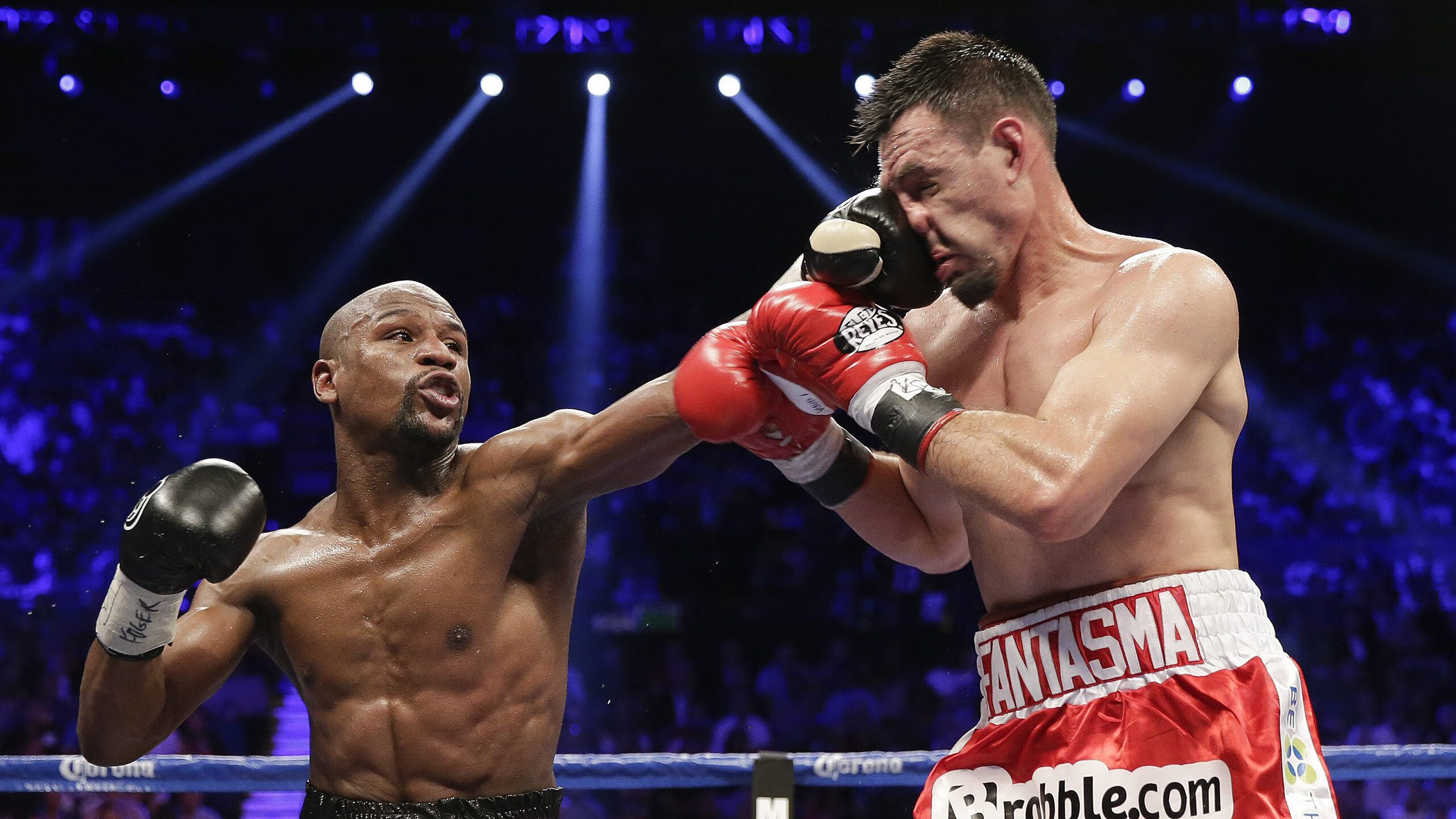 九游体育官网入口-史上最震撼的欧冠“对决瞬间”集锦，史上最精彩的欧冠决赛